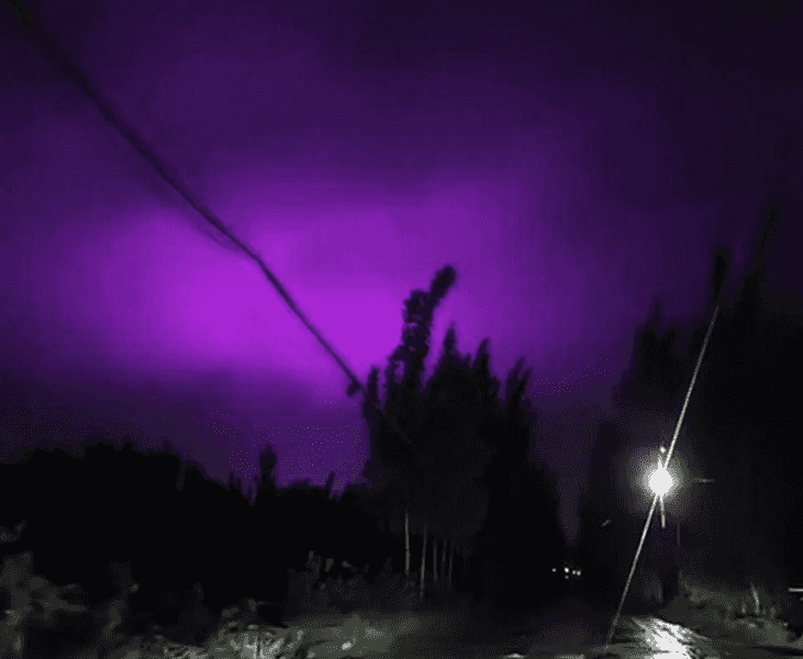 濟南驚現紫色夜空 「紫氣東來」要變天？