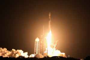 SpaceX成功發射廣播衛星 火箭八度回收創紀錄