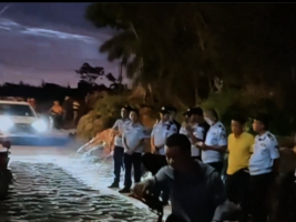 廣東村民扣留警車 迫使警察釋放被捕維權者