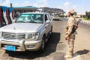 反胡塞聯盟：阿聯酋協助也門分離派領袖出逃