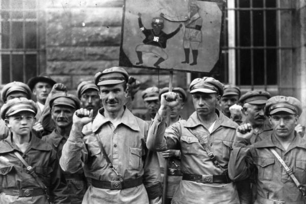 【名家專欄】Antifa組織的共產主義起源