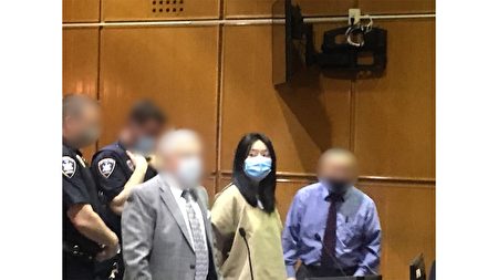 張曉寧4月13日在皇后區高等法院出庭。（新唐人電視台）