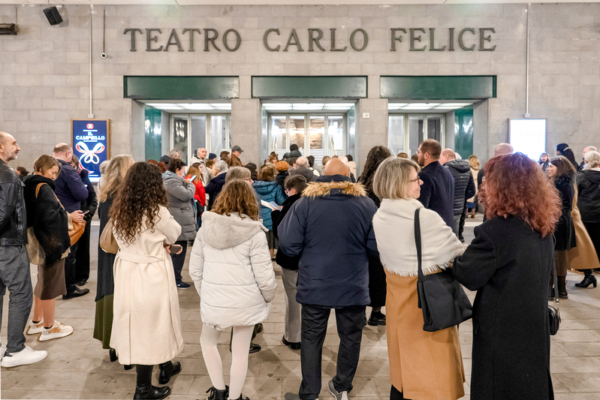 神韻轟動熱那亞 意大利貴族後裔盛讚