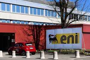 歐洲能源公司響應制裁 埃尼集團停購俄油