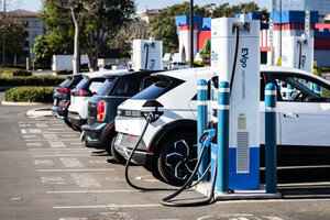 加州電動車強制令或取消《探秘電動車》引關注