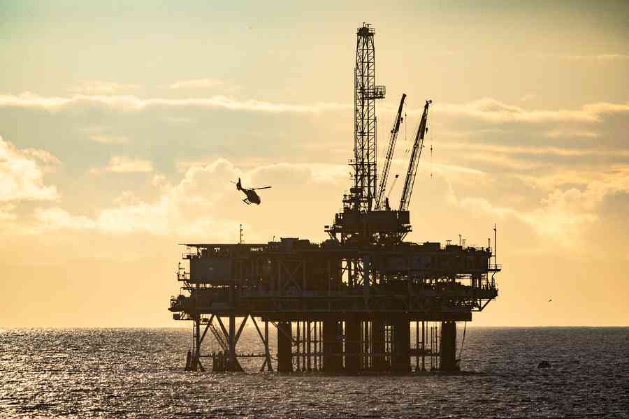 特朗普政府批准佛州等三州近海鑽油