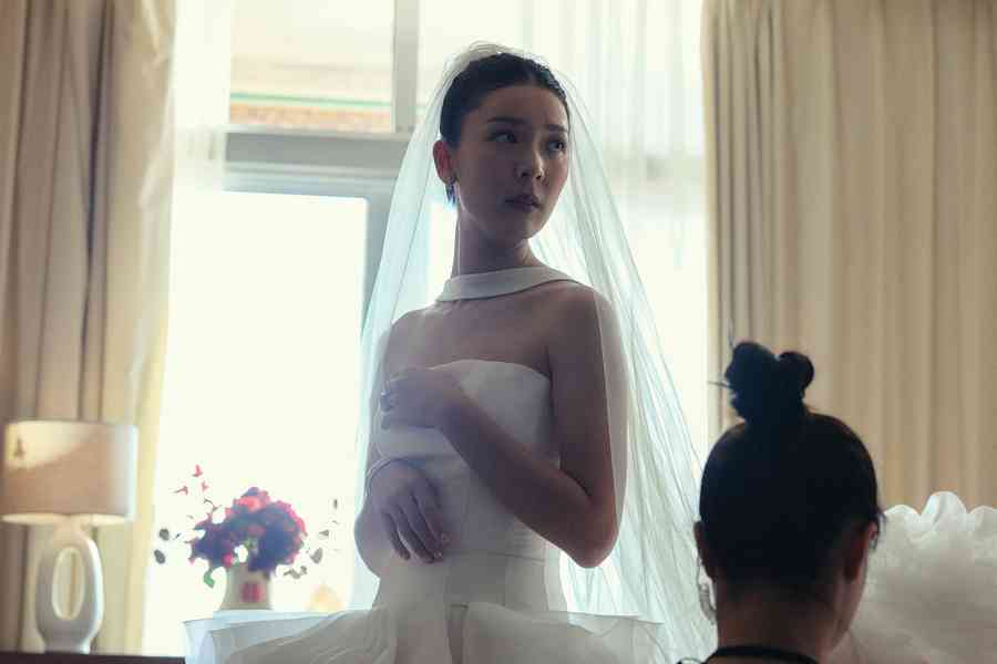 《雙囍》影評：一天得辦兩場婚禮 成高難度挑戰