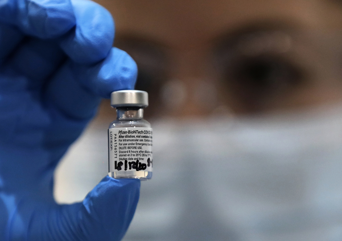 澳洲CSL生物技術公司證實，從2021年3月底開始，有望每周向澳洲政府提供100萬劑疫苗。（Frank Augstein - Pool/Getty Images）