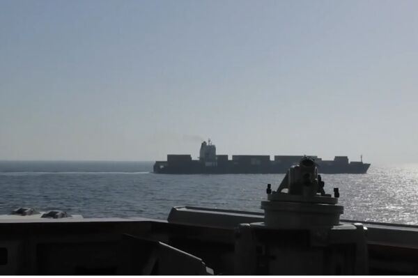 袁斌：中共外交部發言人洩露伊朗貨輪的秘密