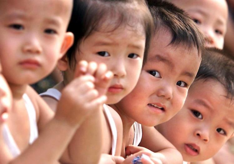 最新的人口普查結果顯示，中國人口正在老齡化，新生兒比例下降。（Getty Images）