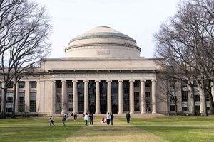 全美十大高校 半數位於新英格蘭地區 MIT第一 
