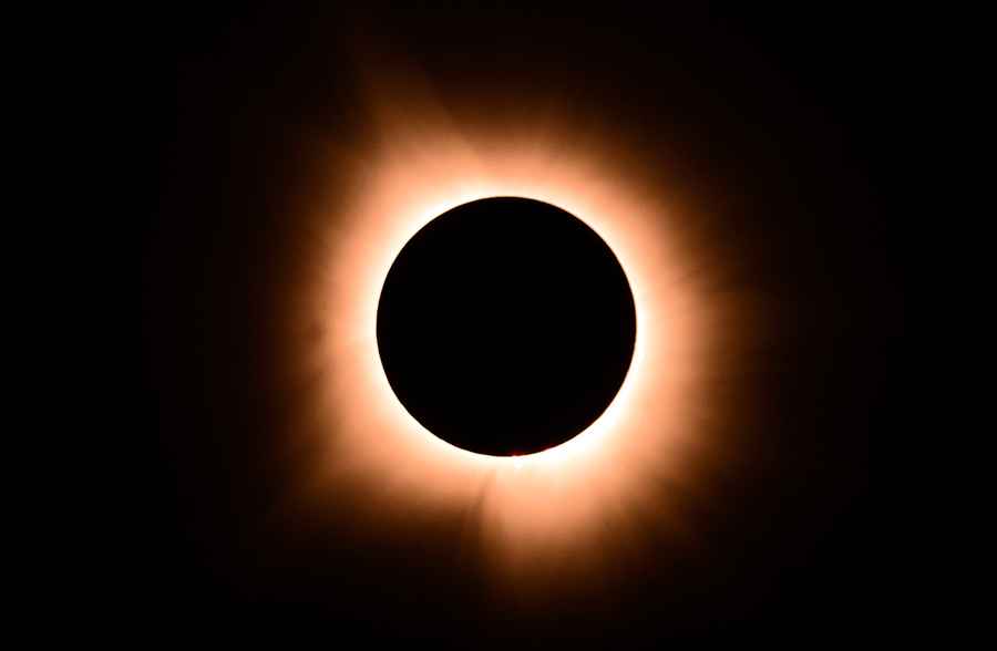 歐洲衛星準確遮擋太陽 首創人工日全食