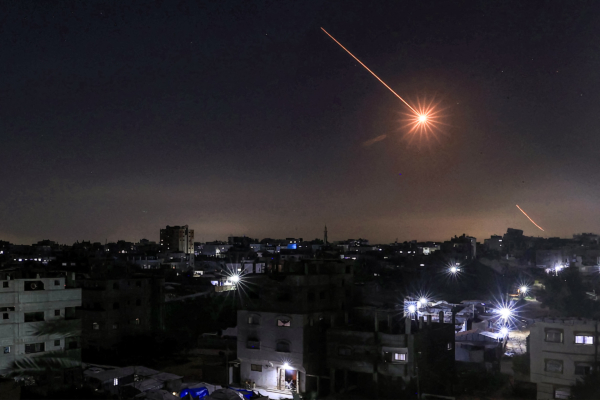 史詩之怒摧毀伊朗導彈 挫敗中共精心布局