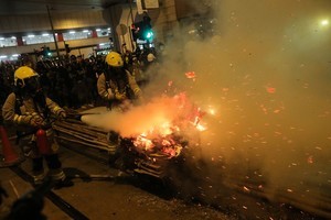 戈壁東：香港已經是個充滿瓦斯的鐵皮屋
