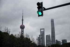 樓價腰斬債務壓頂 商業凋敝 上海人的困境