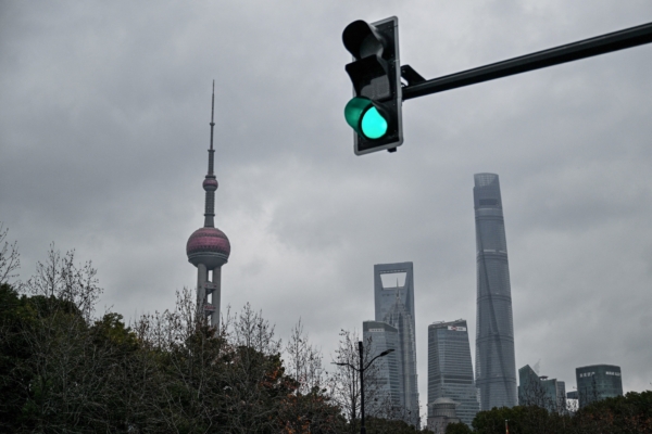 樓價腰斬債務壓頂 商業凋敝 上海人的困境