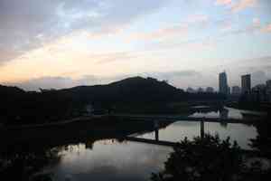 走過黎明前黑暗的年代（下）