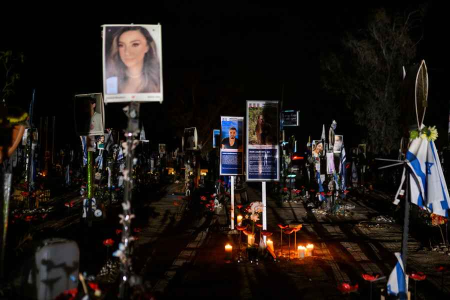 以色列雷姆音樂節大屠殺一周年 數千人返現場哀悼