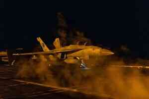 美空中力量摧毀伊朗恐怖政權 同時威懾中共