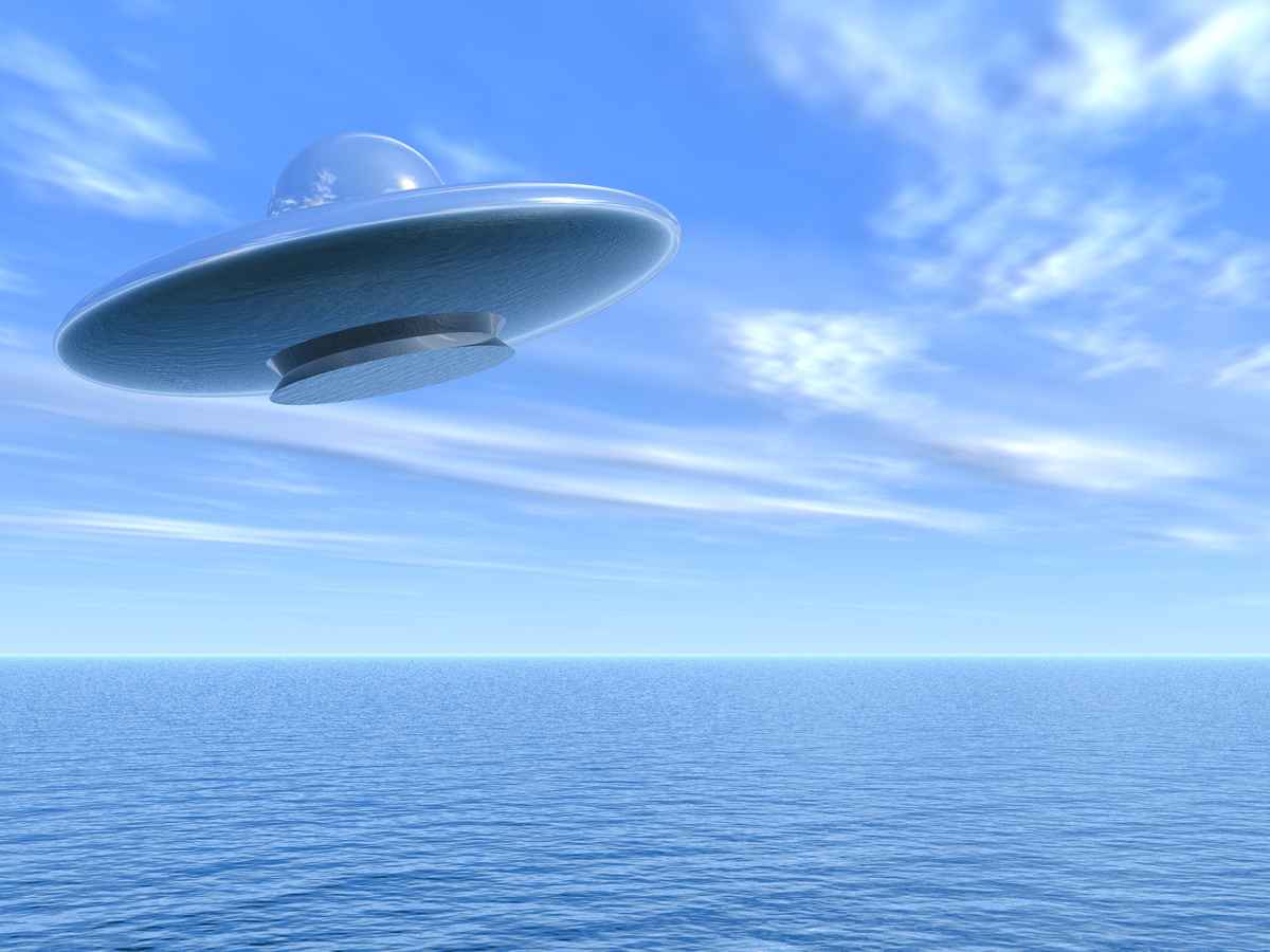 美戰艦被一群ufo圍住國防部確認影片真實 大紀元時報香港 獨立敢言的良心媒體 美戰艦被一群ufo圍住國防部確認影片真實 大紀元時報香港 獨立敢言的良心媒體