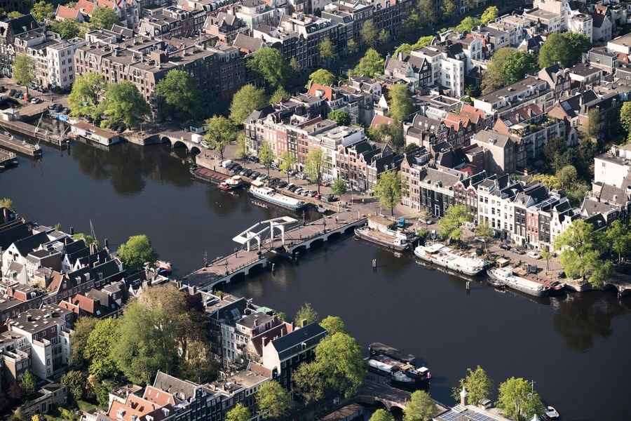 荷蘭多市飲用水遭污染 影響數萬人