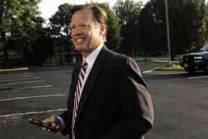 美前議員:中共跨國鎮壓 違反美國憲法