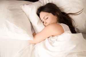 睡前想甚麼會影響睡眠？ 專家這麼說