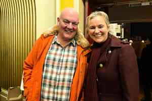 「藝術水準登峰造極」神韻英國伯恩茅斯再爆滿