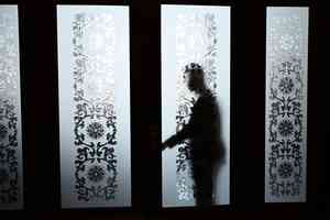 鍾原：中共四中全會後的政治表態掀波瀾