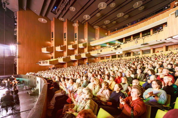 神韻德國柏林四場全爆滿 藝術界喜獲靈感和希望