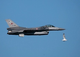 特朗普政府同意對台軍售66架F-16V戰機