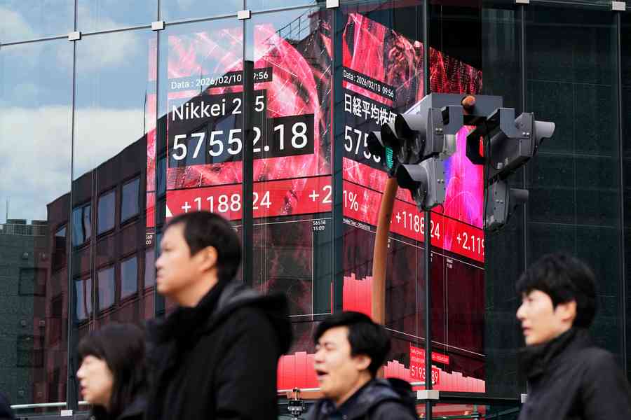 亞股上漲 日經創高 黃金和白銀價格回落