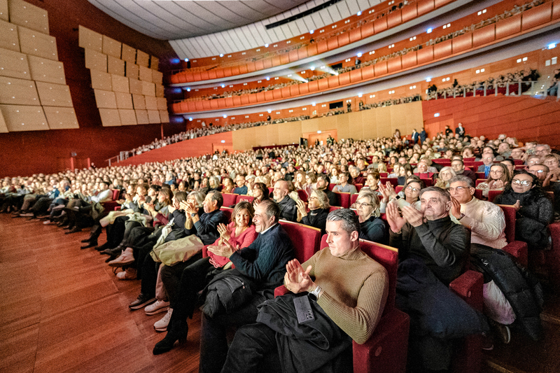 神韻轟動米蘭 奧運體操銀牌得主：完美無瑕