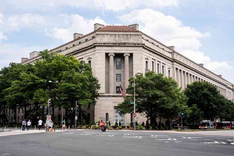 從中國進口塑膠和鋁零件逃稅 兩美企被罰上千萬