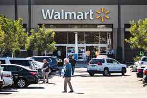 沃爾瑪季度銷售業績亮眼 電子商務增27%