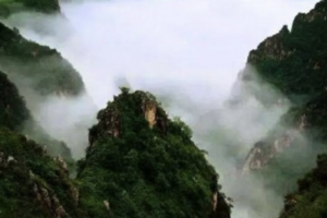 河北老人神仙山造萬步「天梯」 耗時11年