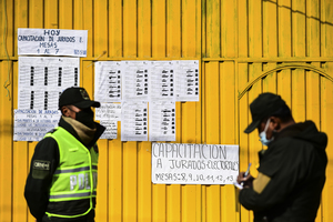 玻利維亞總統大選投票 恐再爆爭議動盪