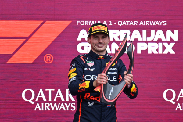 F1阿塞拜疆站：韋斯達賓「背靠背」奪連勝