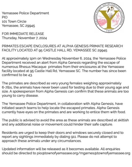 2024年11月7日,南卡的耶馬西警察局(Yemassee Police Department)在Facebook上發布的一份聲明中說,11月6日下午1時左右,有43隻猴子從Alpha Genesis靈長類動物研究中心集體出逃。(Yemassee Police Department)