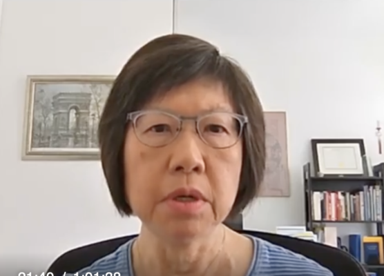 6月14日,加拿大國會議員、學者以及其他專家參加圓桌會議,呼籲正在加拿大參加G7峰會的七國集團發聲和行動、幫助制止中共活摘法輪功學員器官的行徑。圖為加拿大曼尼托巴大學社會工作學院的榮休教授Maria Cheung。(影片截圖)