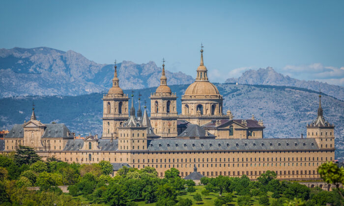 位於馬德里以西55英里處的埃斯科裏亞爾修道院。資料圖片。（Lukasz Janyst/Shutterstock）