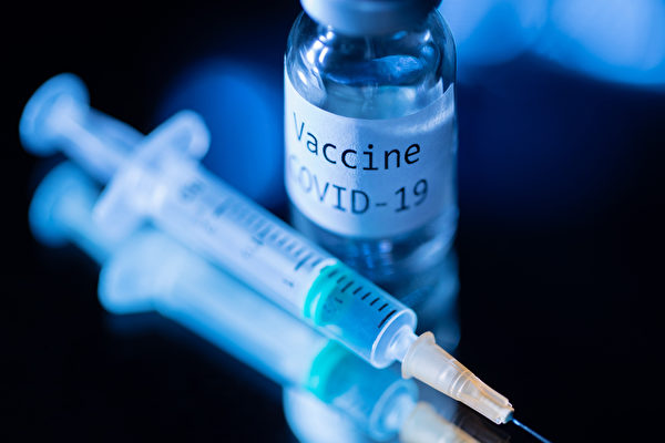 很多大陸民眾質疑國產疫苗的安全性和有效性。（JOEL SAGET/AFP via Getty Images）