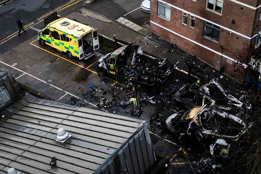 英國倫敦猶太社區救傷車被焚 親伊朗組織宣稱犯案