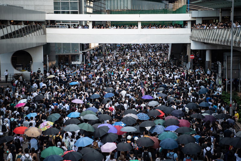 反《禁蒙面法》 香港抗爭者：如常蒙面抗爭