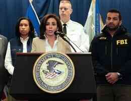 美華府槍擊案 疑犯將面臨一級謀殺指控