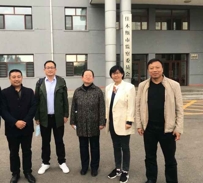 優秀教師遭冤判 知名的人權律師控告佳木斯公檢法