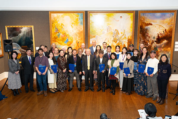 新唐人油畫大賽獲獎名單揭曉 52人獲獎 