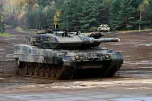 波蘭正式向德國申請 向烏克蘭提供豹式坦克