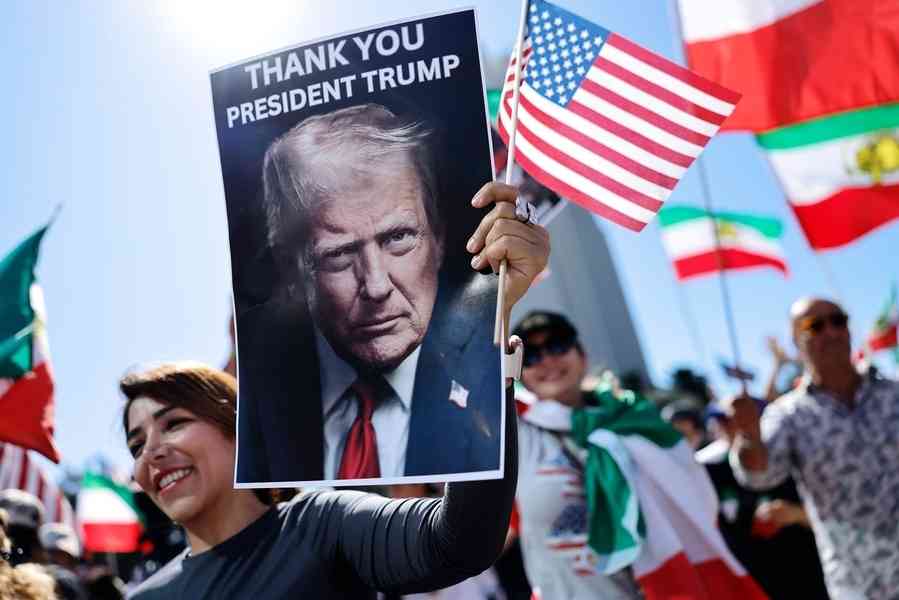 【圖輯】美以聯合打擊伊朗 多國民眾集會歡慶