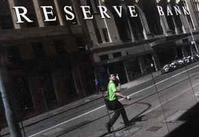 澳洲儲備銀行暫停加息 觀望經濟走向